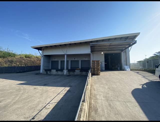 5,478M² WAREHOUSE TO LET IN RIVERHORSE VALLEY
